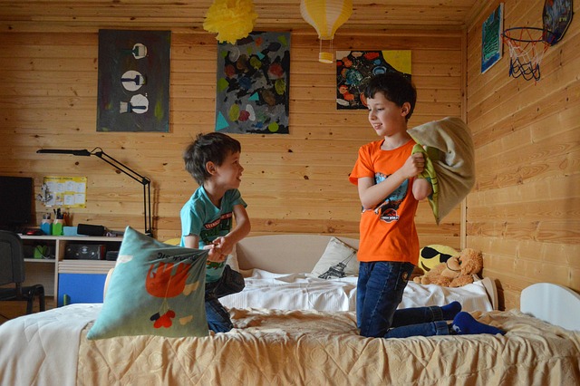 Nonomo hængevuggen: En praktisk og stilfuld tilføjelse til ethvert børneværelse
