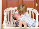 Slyngevugge og søvnkvalitet: En undersøgelse af effekten på babyers søvn