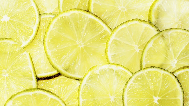 Fra køkken til rengøring: Sådan bruger du citronsyre fra Dr. Oetker